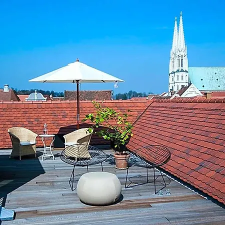 Emmerich Hotel 5*